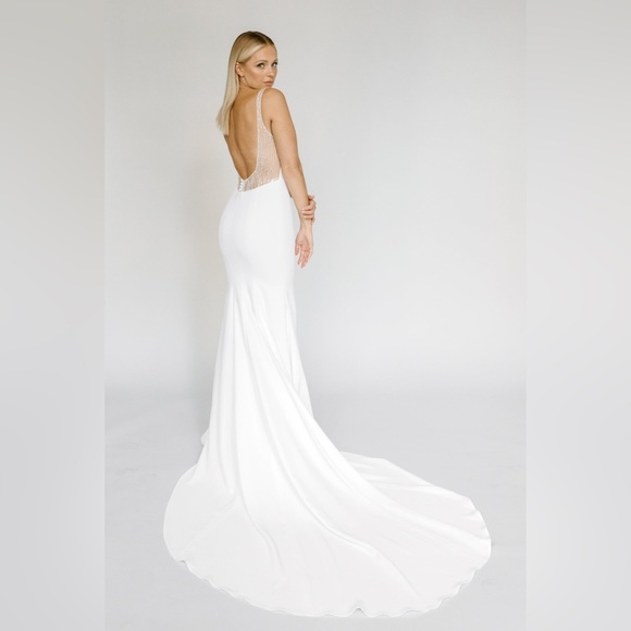 Alyssa Kristen GIGI 2023 Collection NWT never worn no alterations - Picture 2 of 6